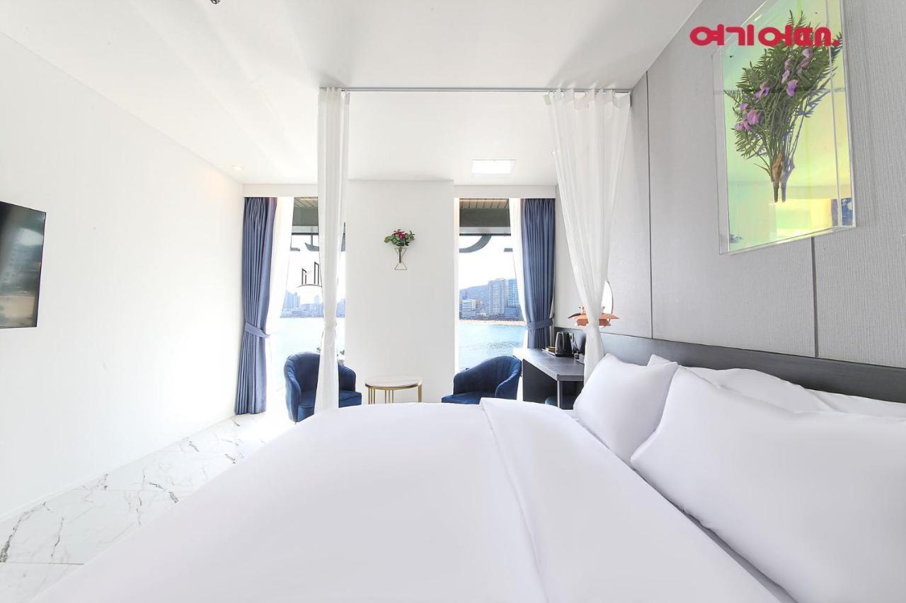 De Homme Hotel Busan Eksteriør billede
